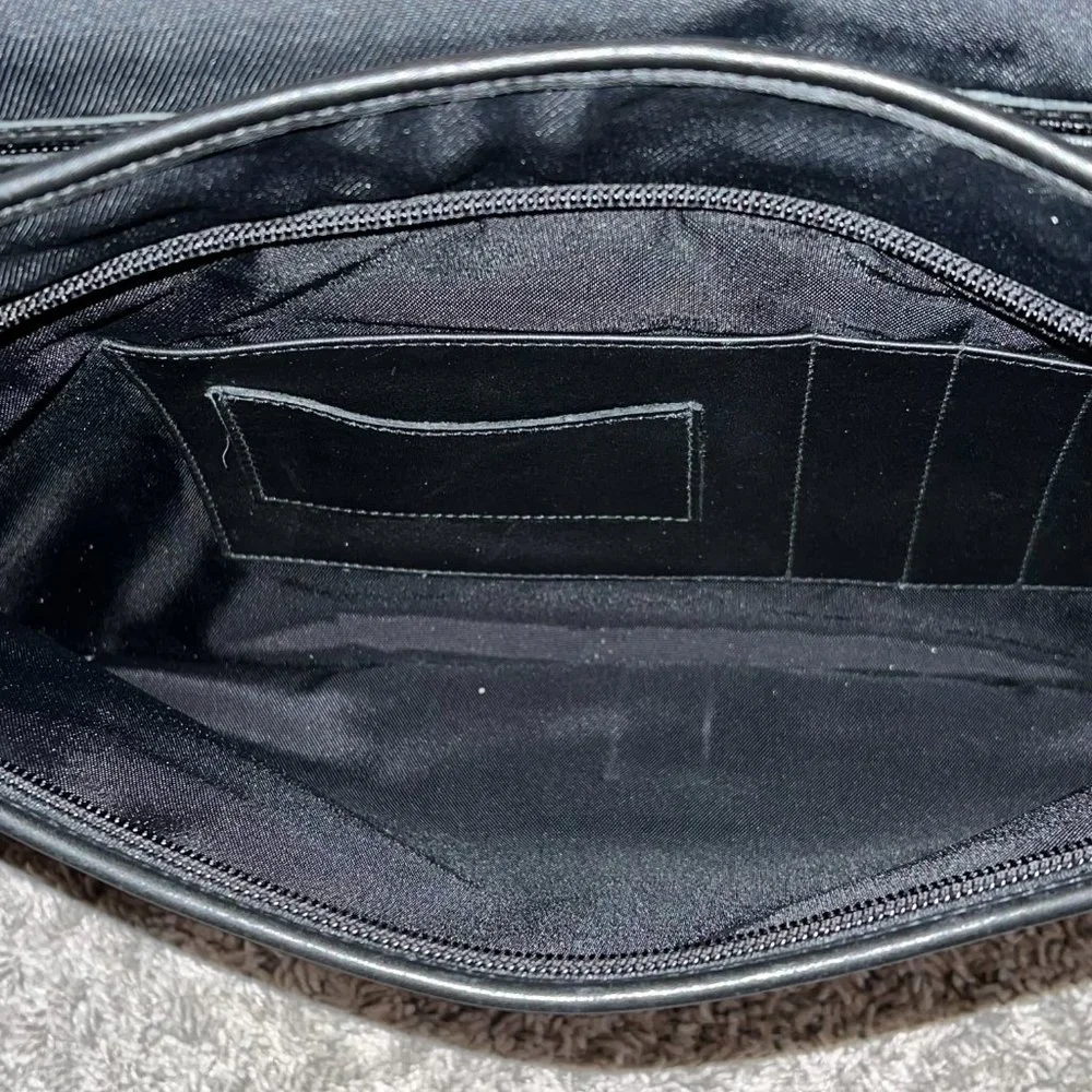 Coach Men’s Black Nylon Computer Laptop Messenger Cross Body Bag H1R-5115